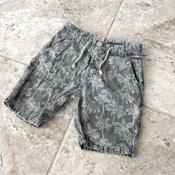 Zara Kids Palms Shorts Size 5 - Picture 2 of 4